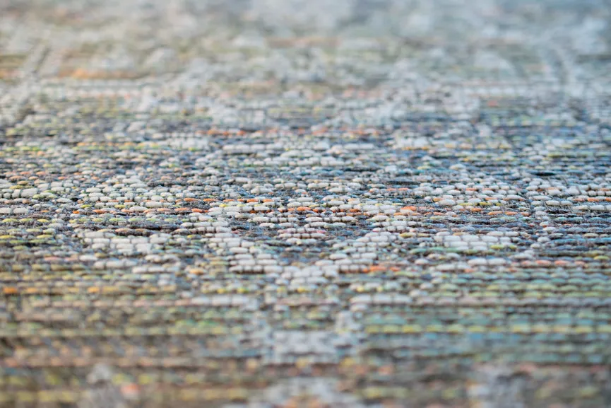 ** Outdoor detail