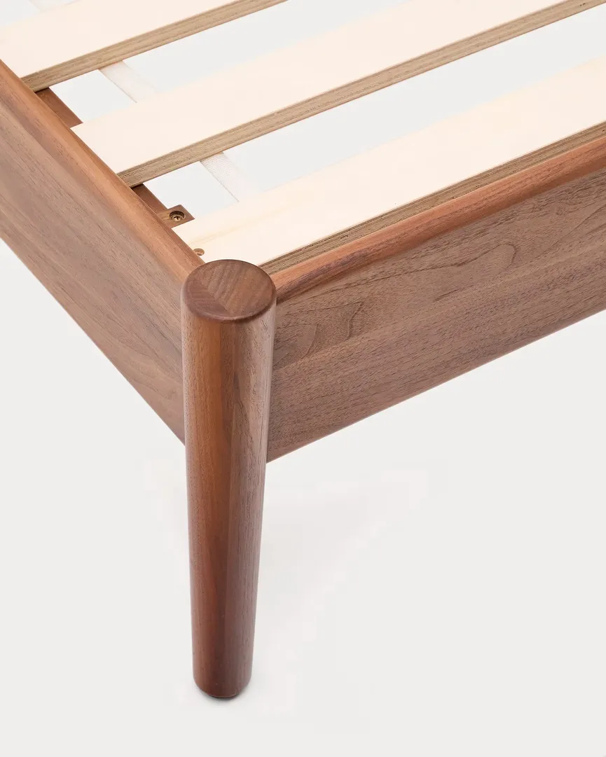 Bett detail