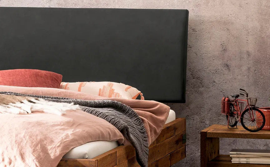 Massivholzbett 140x200 cm detail