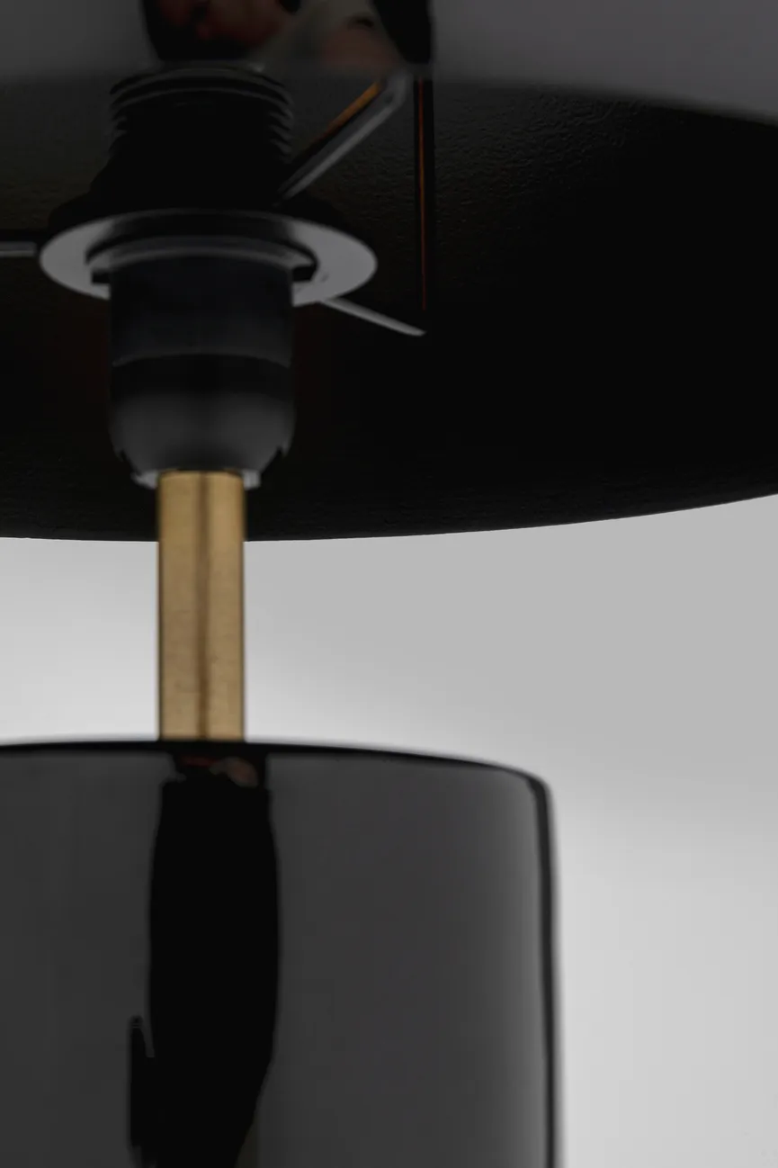 Tischleuchte "Loungy" detail