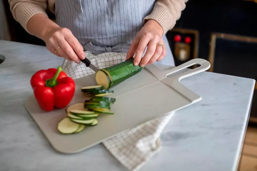 Schneidebrett "Snap" S sand milieu