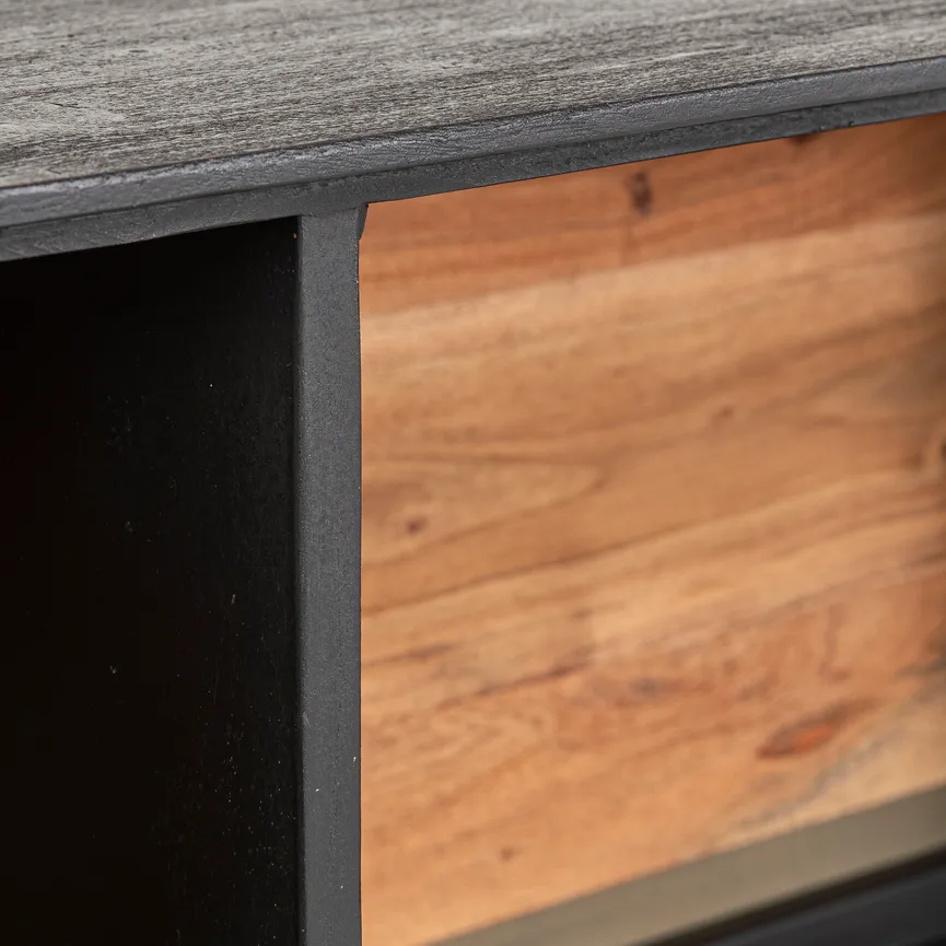 Sideboard detail