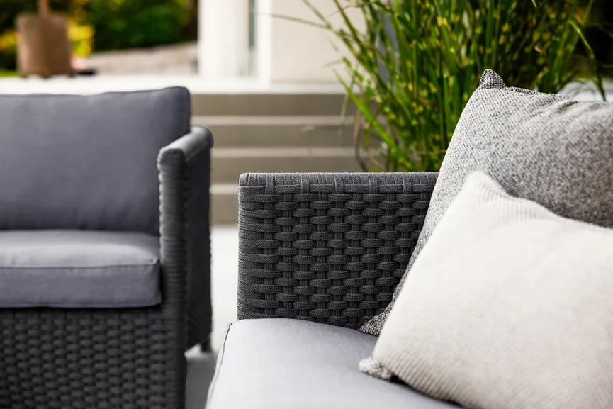 3-Sitzer Sofa inkl. Kissen detail