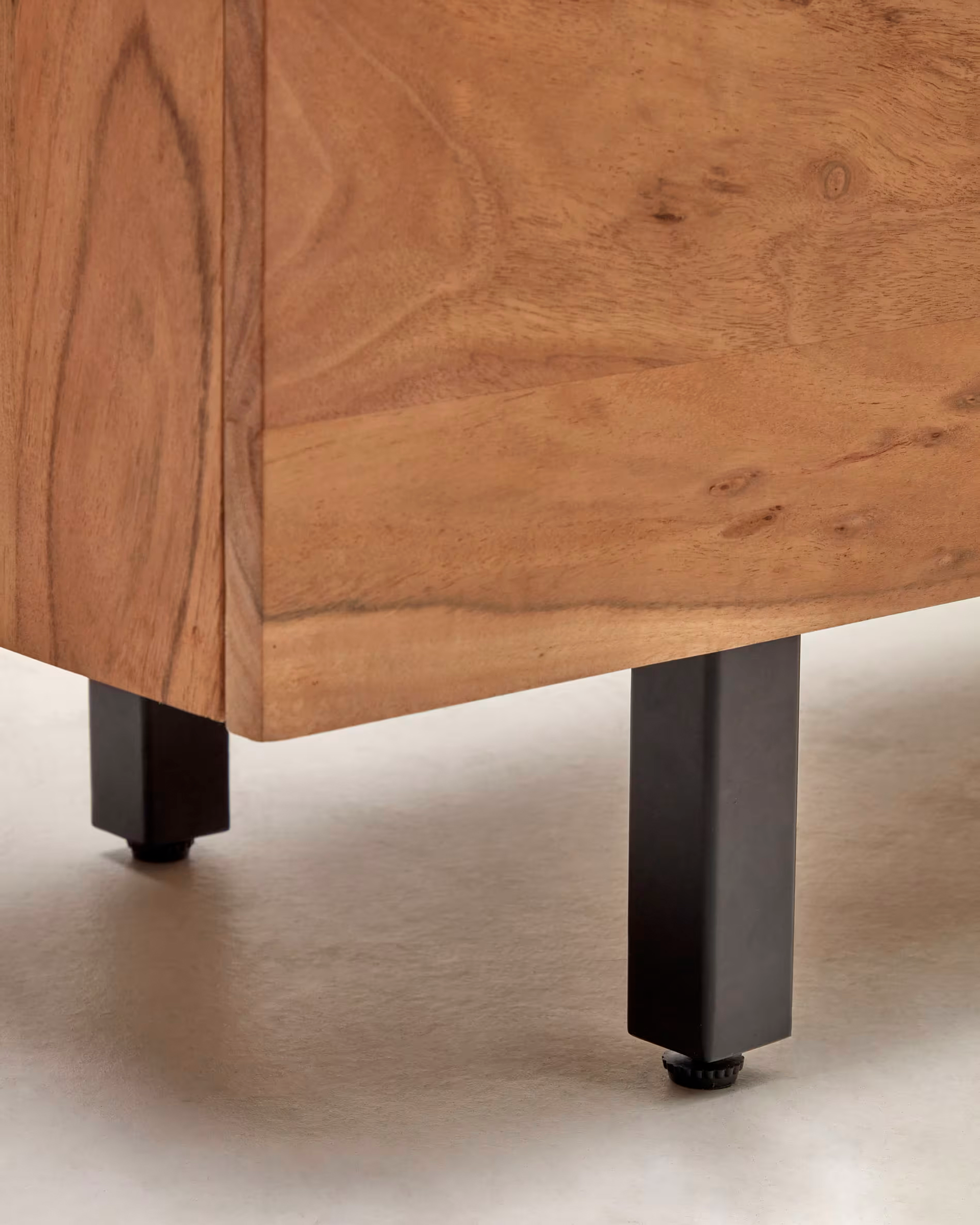 Sideboard 4 Türen detail