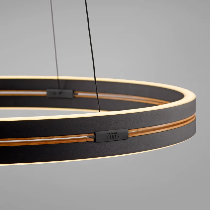 Pendelleuchte "PURE-E-Loop" detail