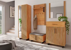 Garderobenschrank