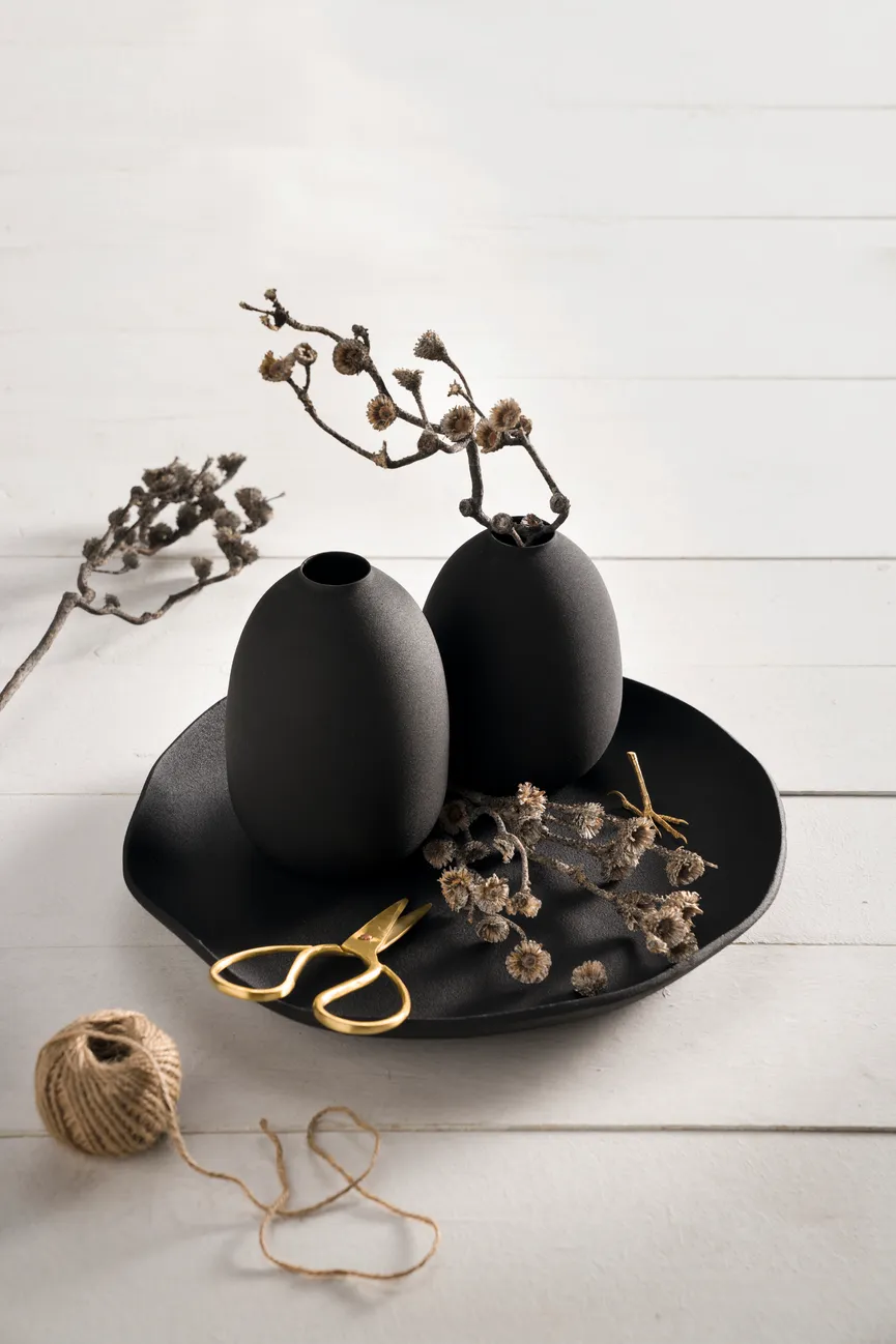 Vase "Casolare" M schwarz milieu