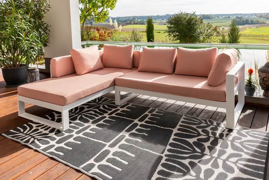 ** Lounge rechts detail