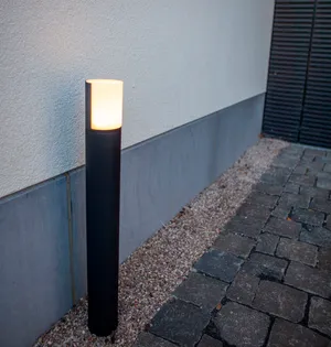LED-Stehlampe