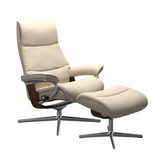 Sessel mit Hocker