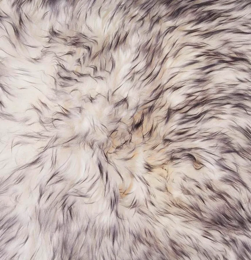 Kissen aus Schaf- material_farbe