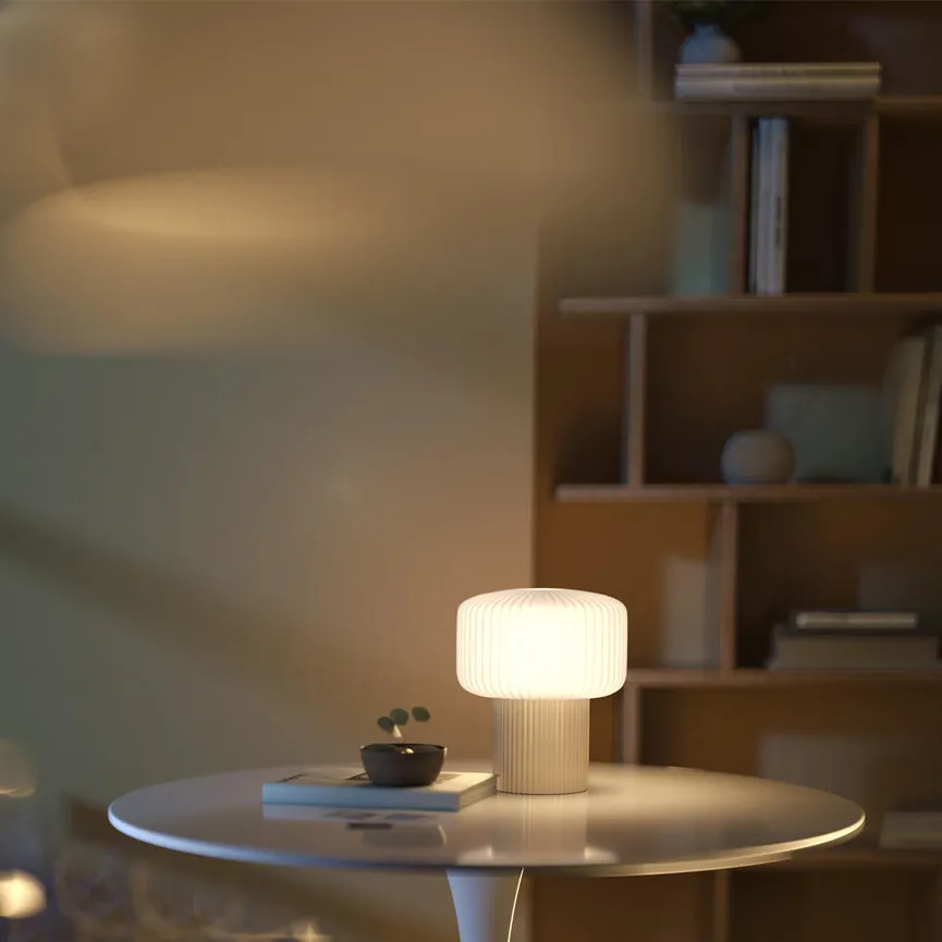 LED-Tischleuchte "Omaggio" milieu