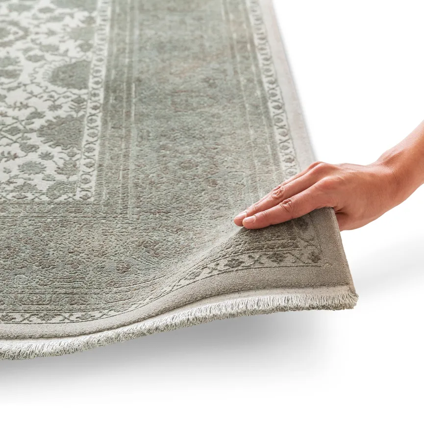 ** Besancon Limite detail