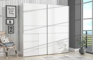 Schwebetürenschrank