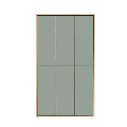 Garderobenschrank
