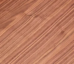 Nussbaum material_farbe