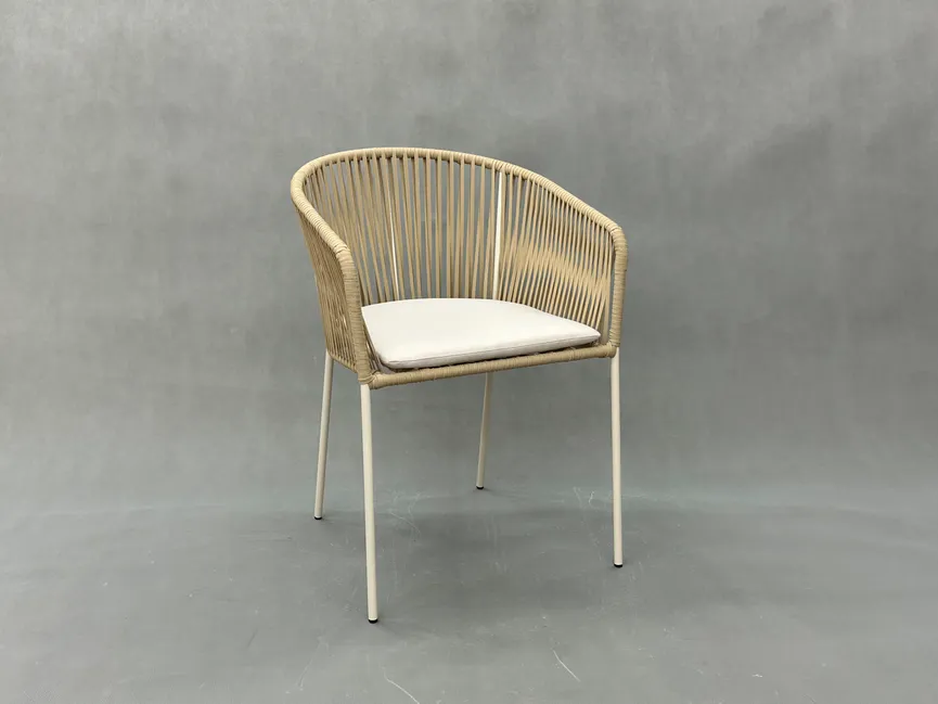 Armlehnstuhl hauptaufnahme