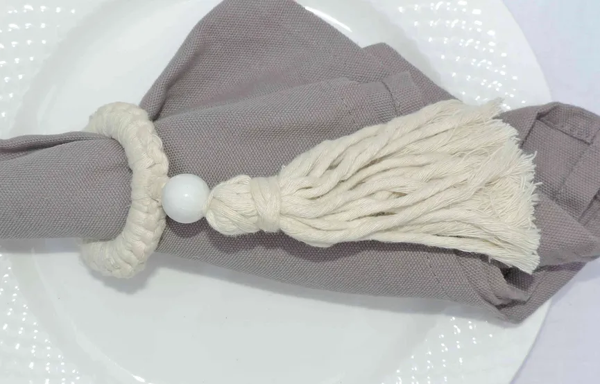 Serviettenring "Quaste" detail