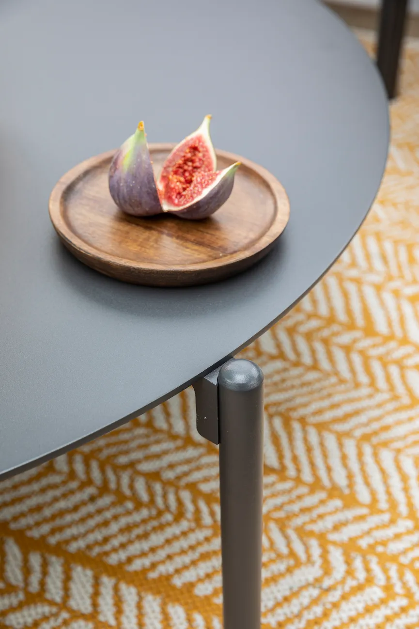 ** Couchtisch zu Daybed detail
