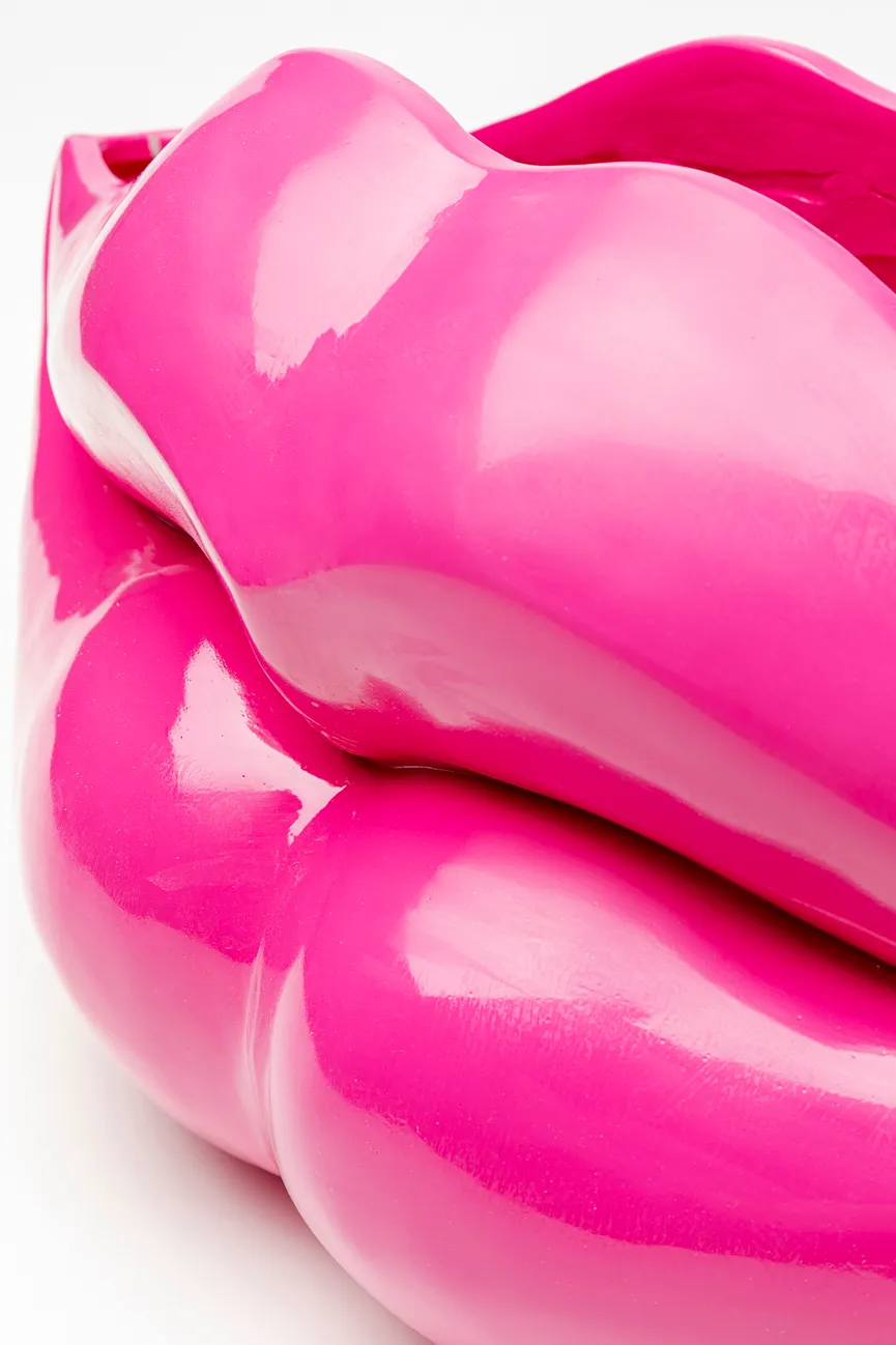 Vase detail