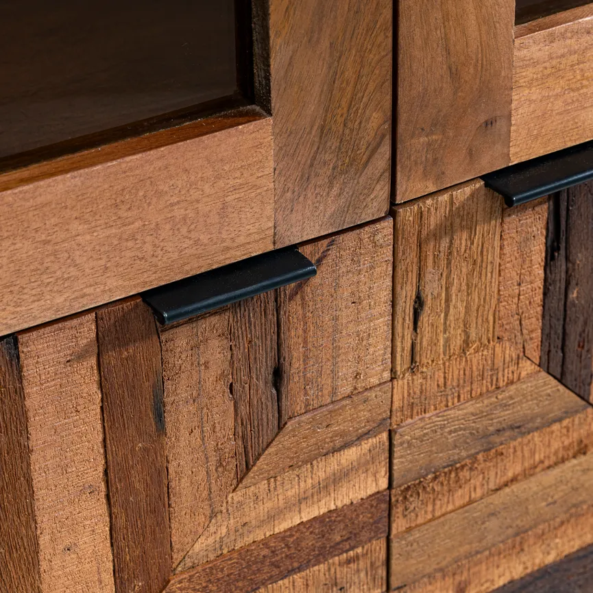 Vitrine Apex detail