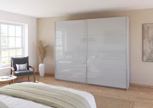 Schwebetürenschrank