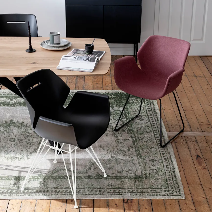 AL-Stuhl Iron milieu