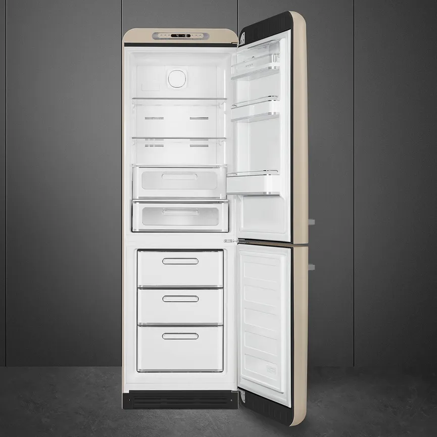 SMEG Kühl-/Gefrierkombination detail
