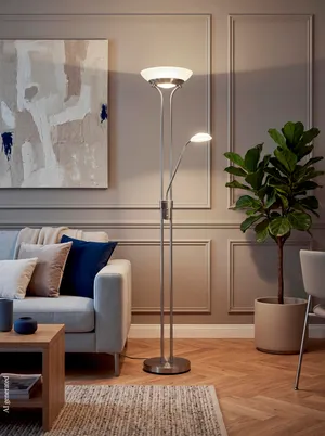 LED-Stehlampe