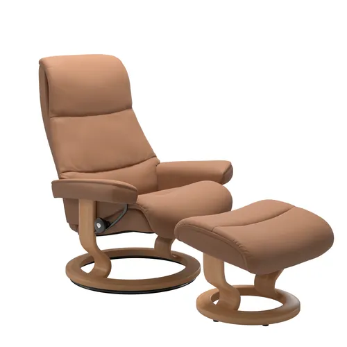Sessel mit Hocker