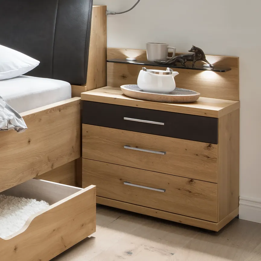 Nachtkonsole, Stück hauptaufnahme