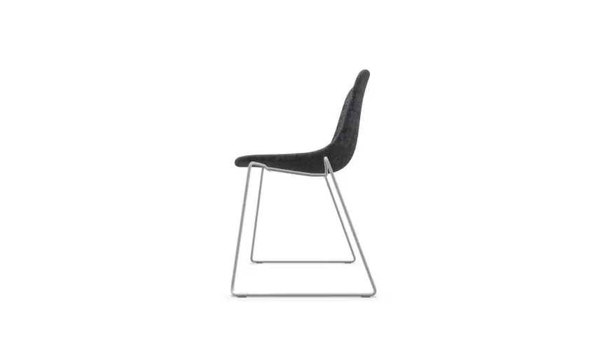 Stuhl Sled fully upholstered detail
