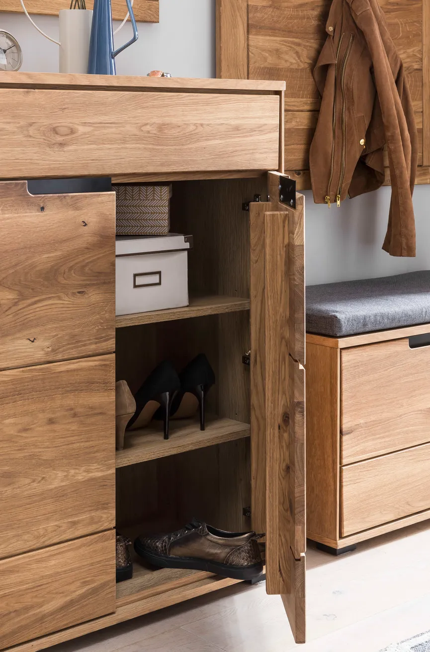 Schuhkommode detail