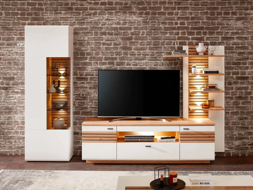 Wohnwand hauptaufnahme