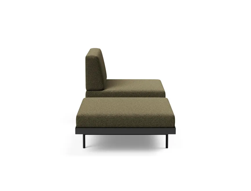 Sofa mit Walnusstisch detail