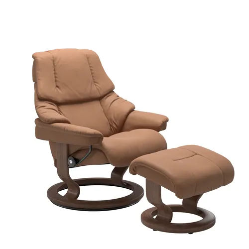 Sessel mit Hocker
