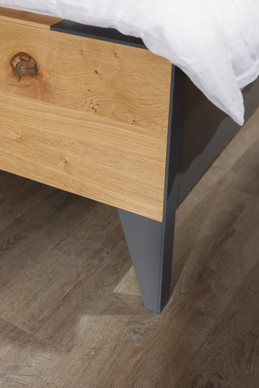 Bett LF: 180x200 cm detail