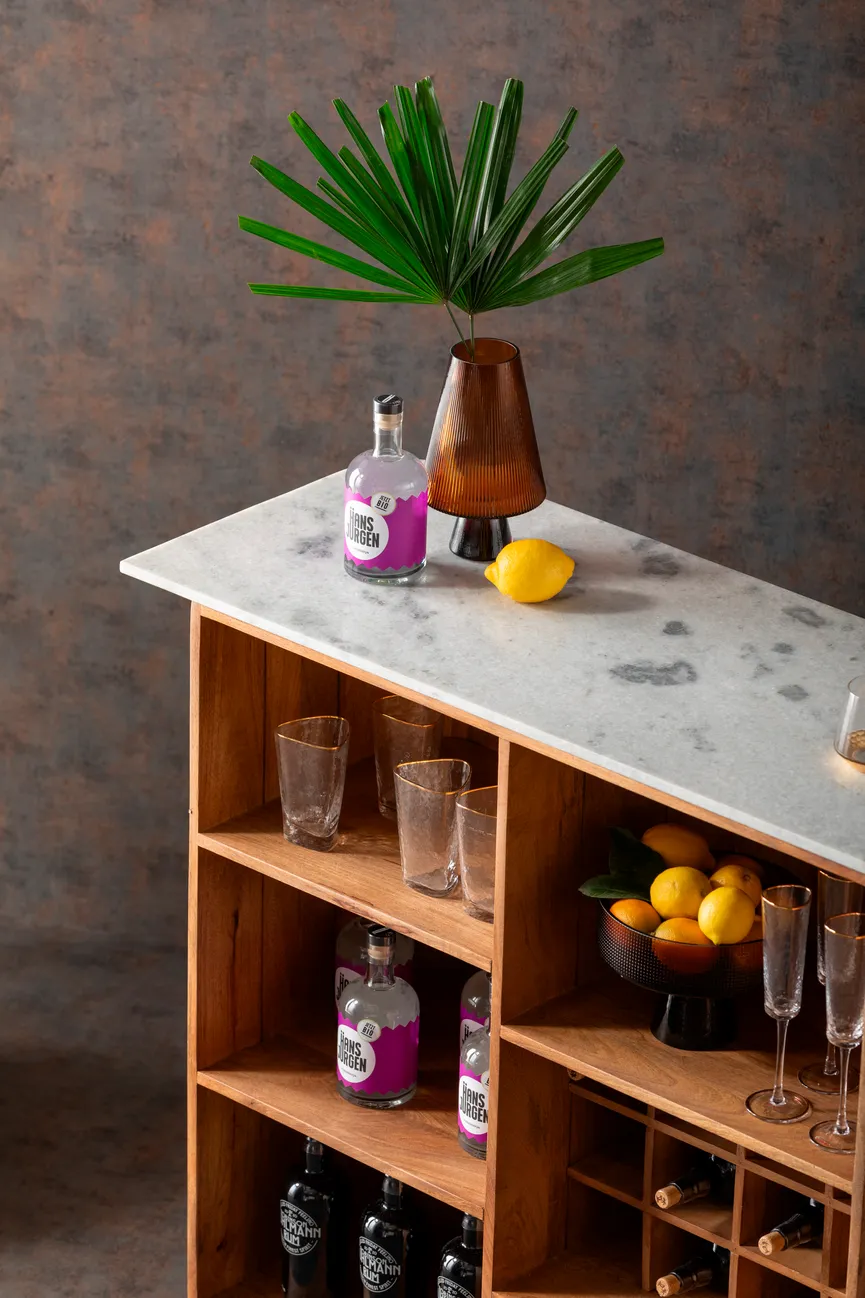 Bar detail