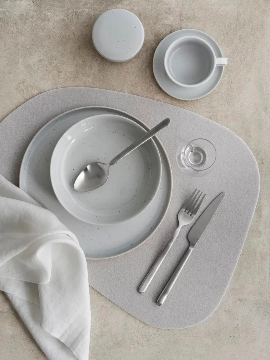 Serviette "Lineo" white milieu