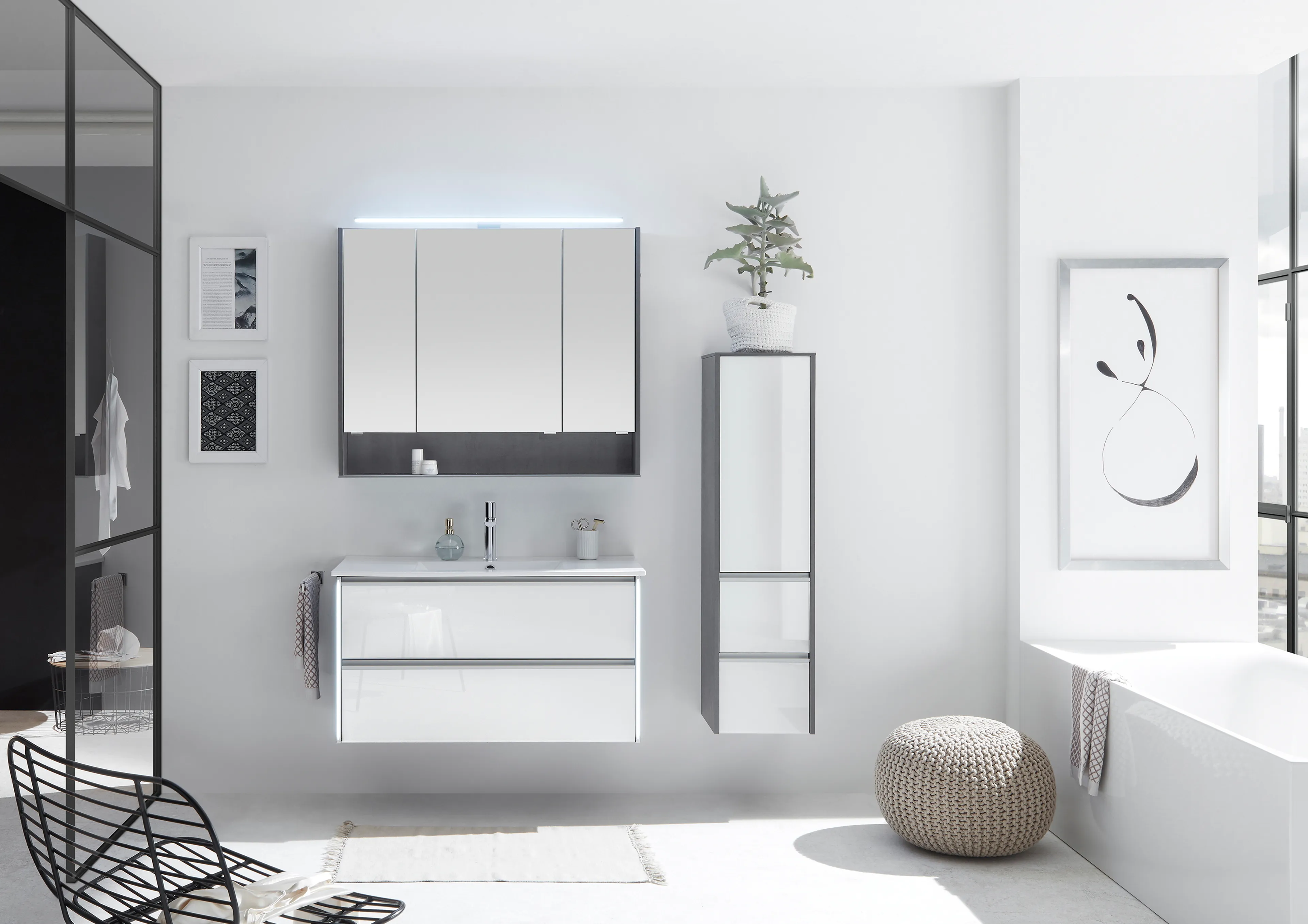 Spiegelschrank  PE 6040
