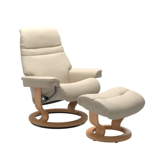 Sessel mit Hocker