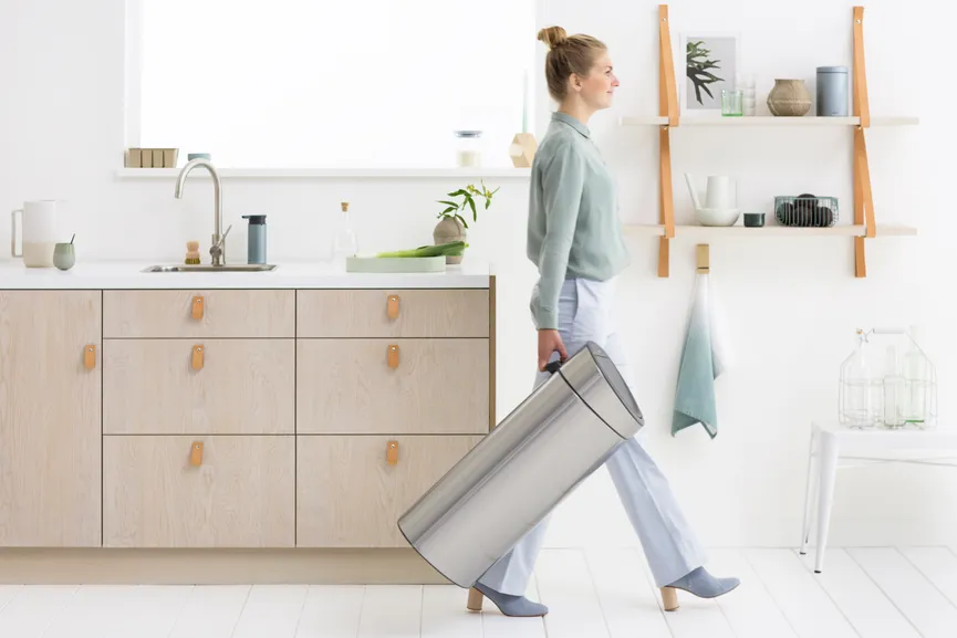 Touch Bin New Recycle 23/10 l milieu
