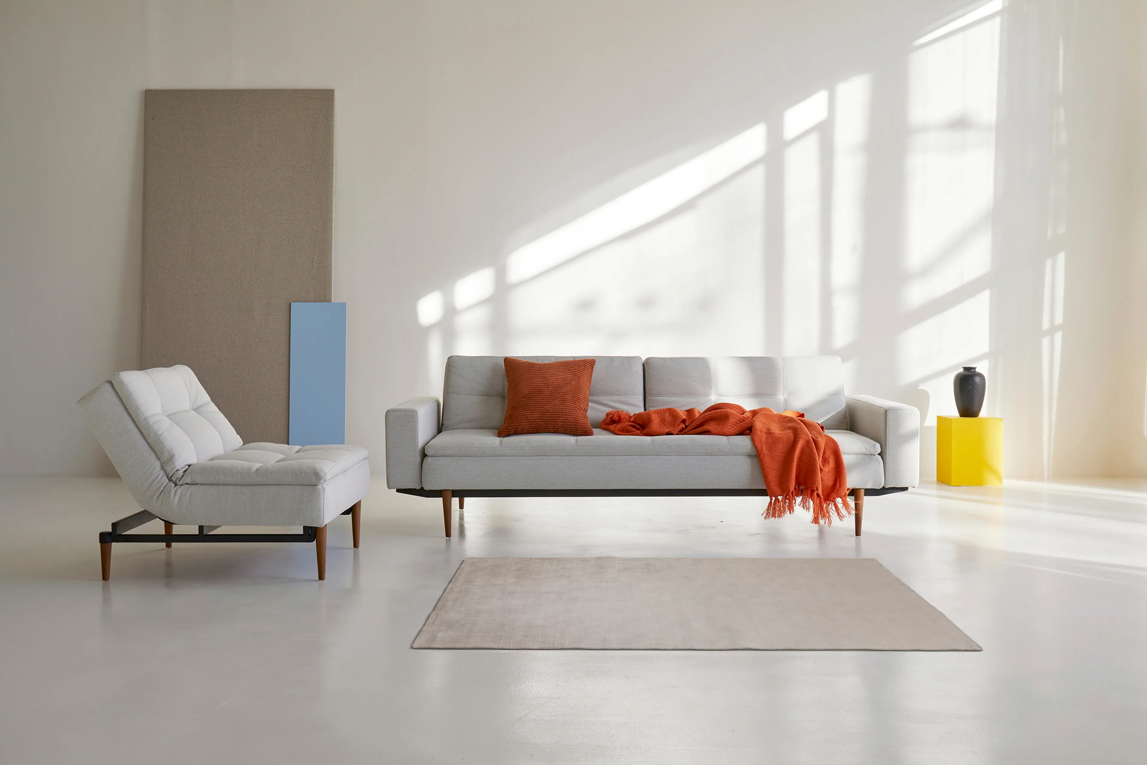Schlafsofa mit Armlehnen Dublexo Styletto schwarz