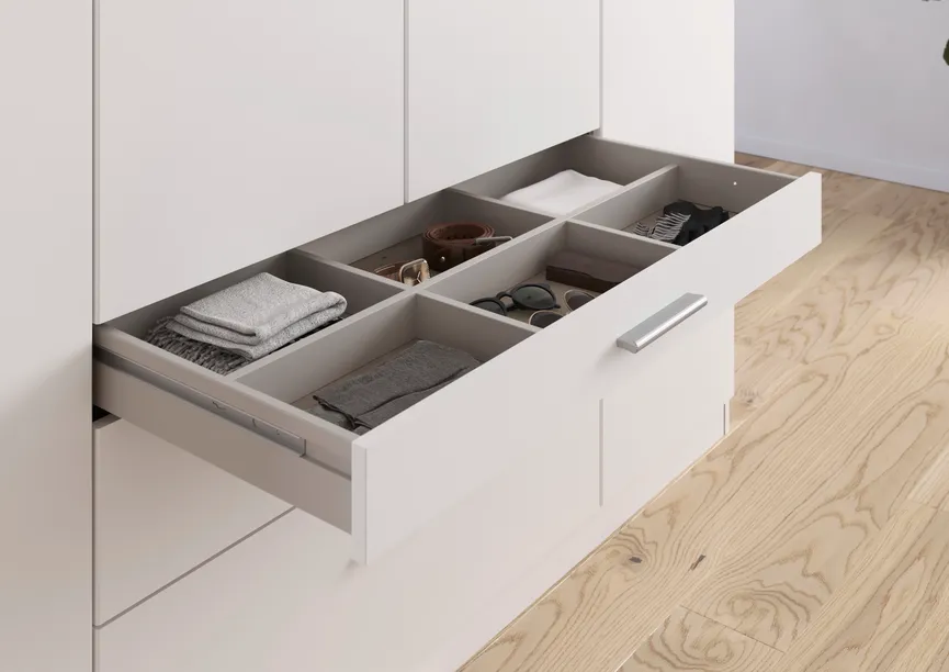 Drehtürenschrank 8-trg. detail