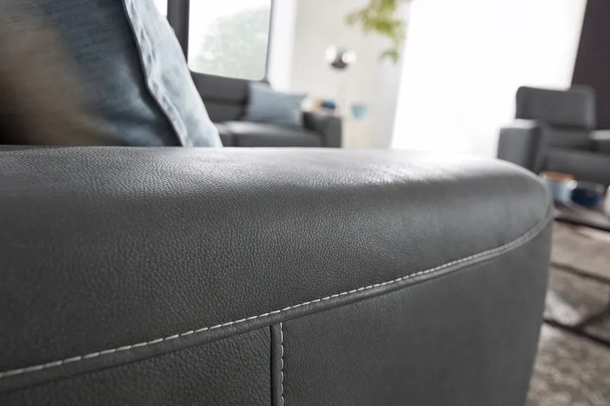 2,5-Sitzer links Relax detail