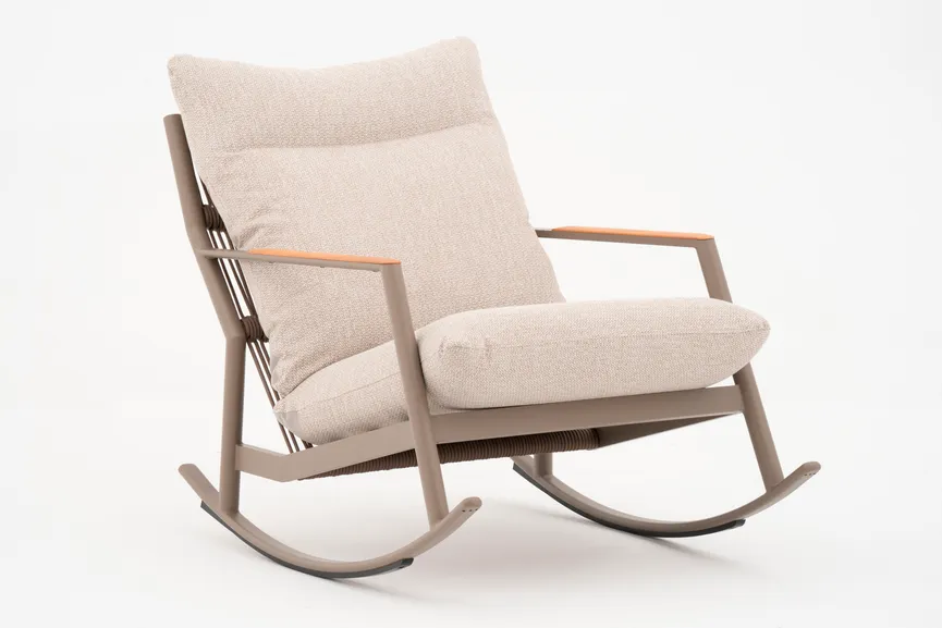 Schaukelstuhl hauptaufnahme