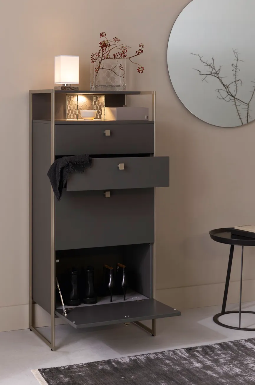*Highboard detail