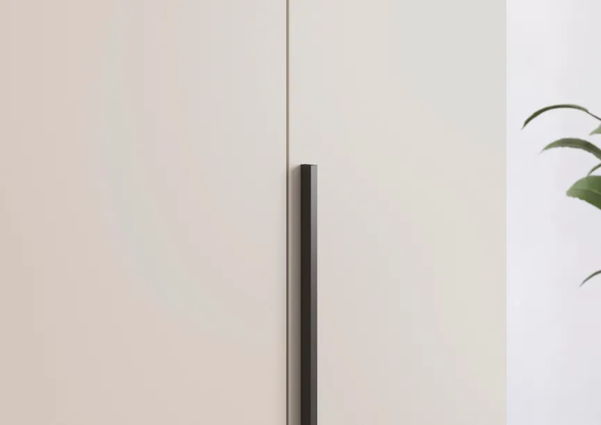 Drehtürenschrank 4-trg. detail