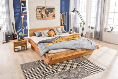 Massivholzbett 