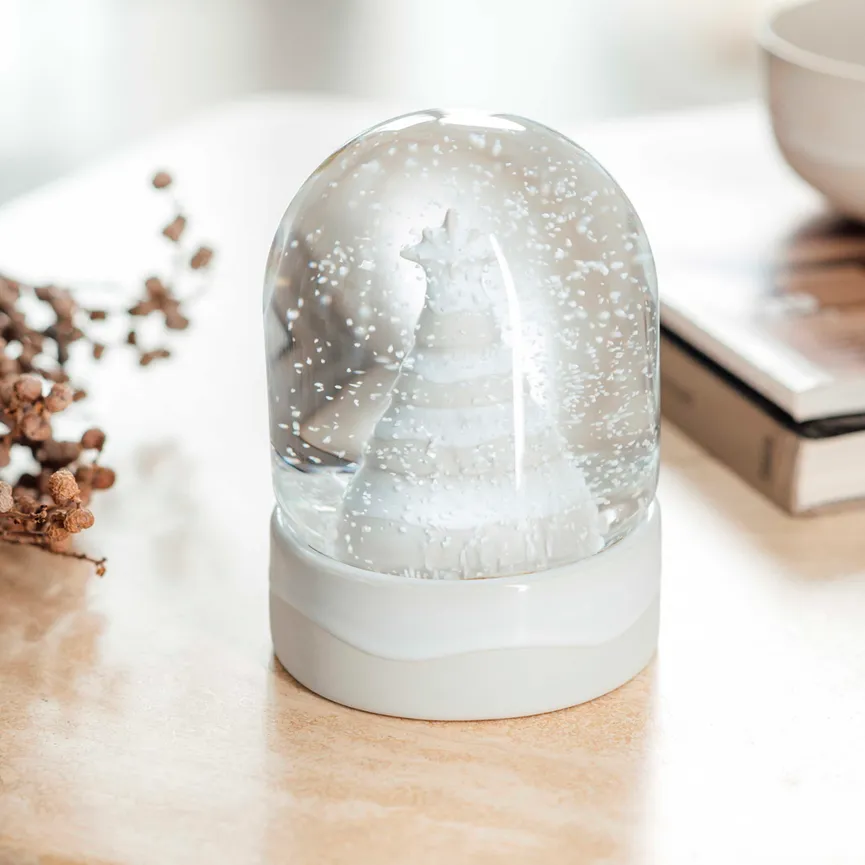 Schneekugel "Winter Glow" milieu